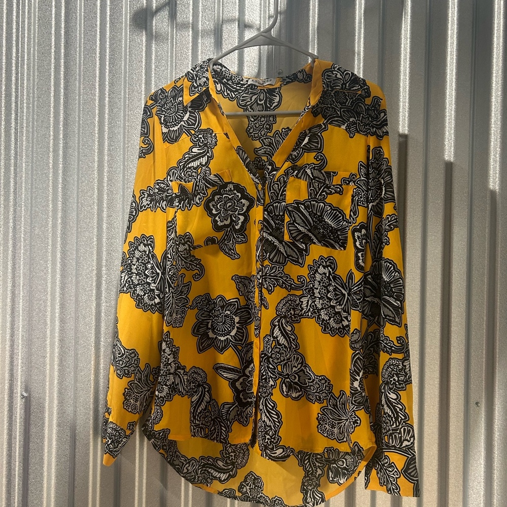 Express Portofino Shirt  size medium